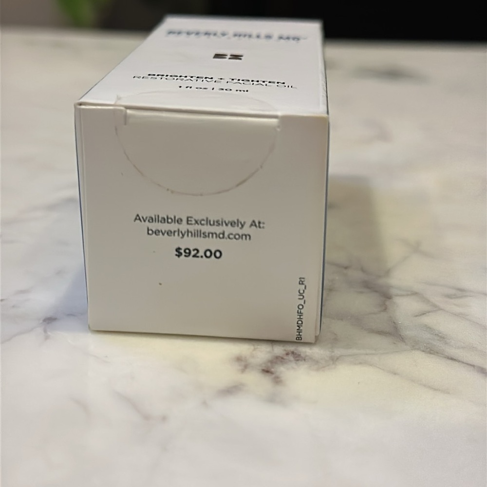 Beverly Hills MD Brighten + Tighten Restorative Facial Oil New Sealed Box - Picture 2 of 3